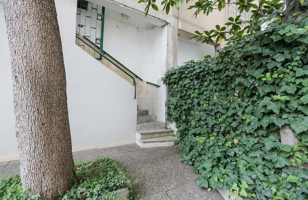 Corso Como-Bosco Verticale appartamento con Balcone-1